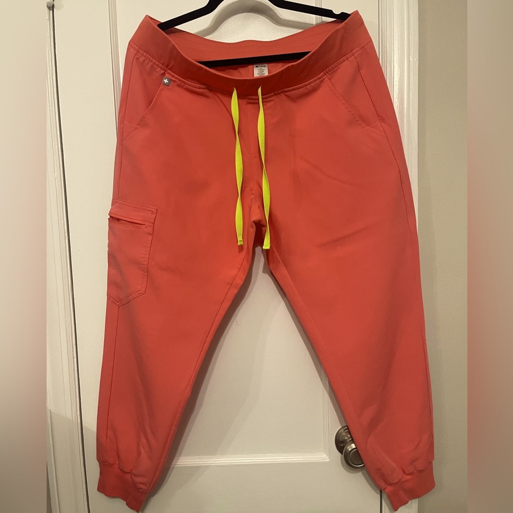 Figs pants